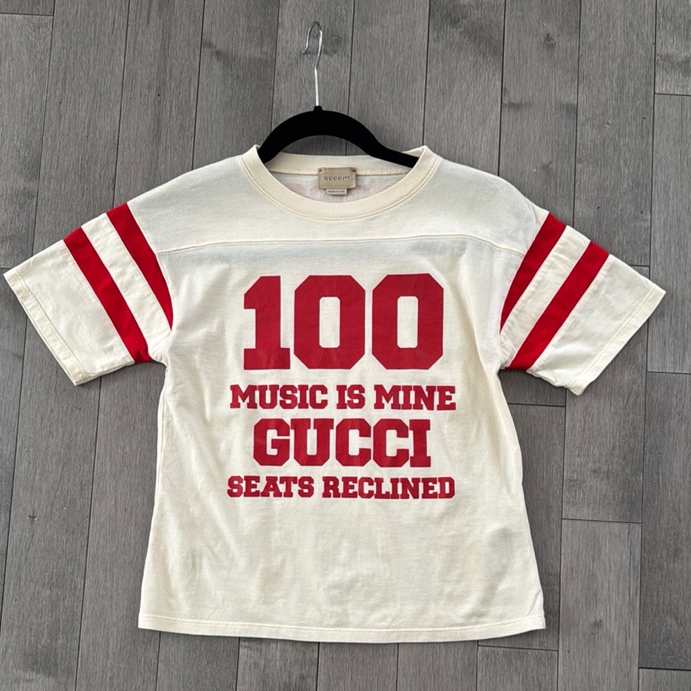 Gucci Cream and Red Short Sleeve Tee with Vintage Sports Design
